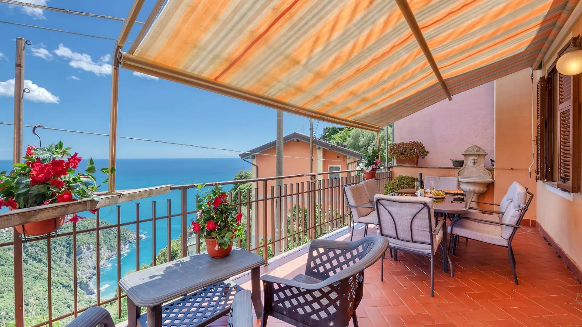 Maison Michelle - Homy 5 Terre Vernazza 0*,